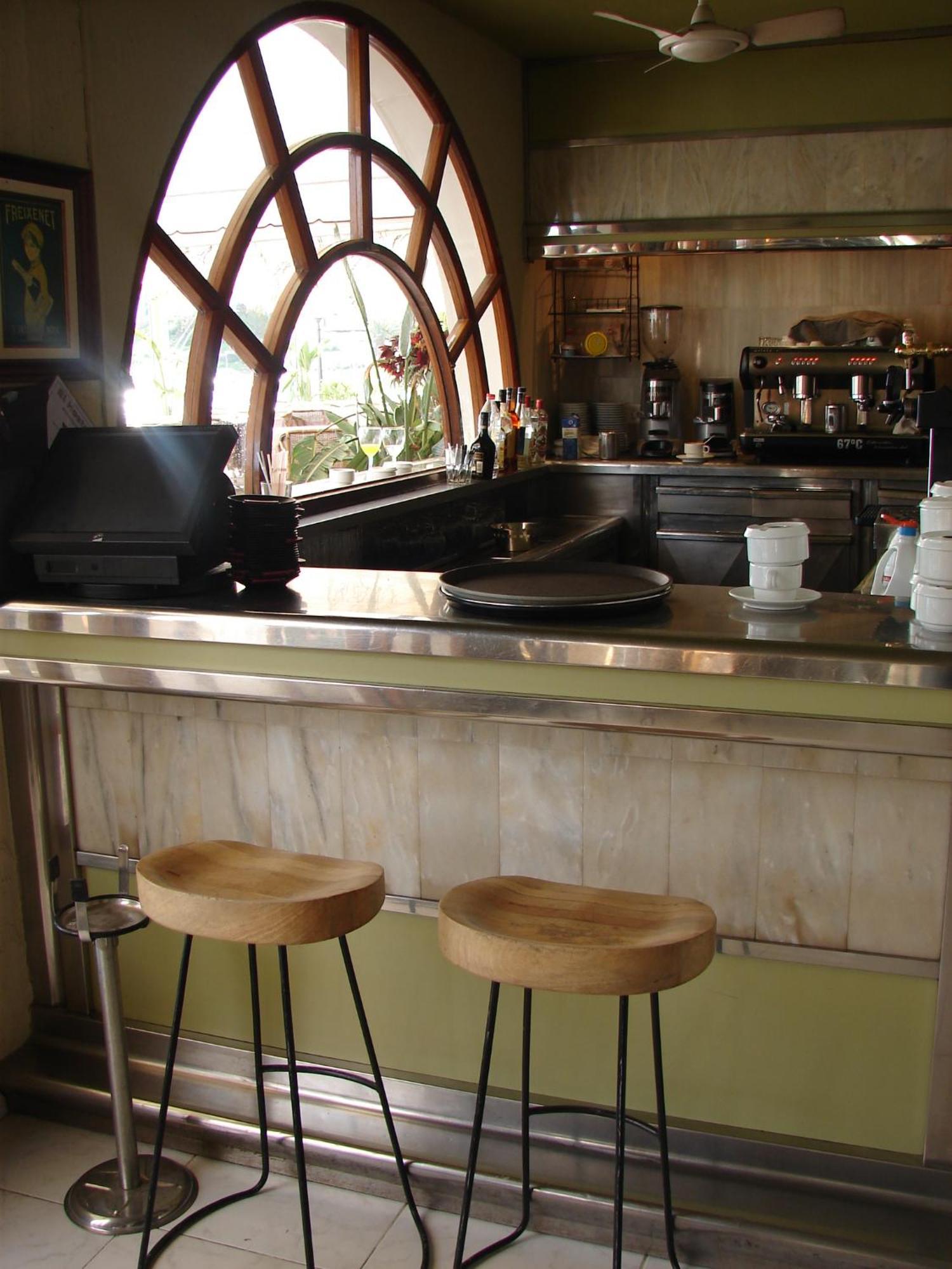Hostal Talamanca Экстерьер фото