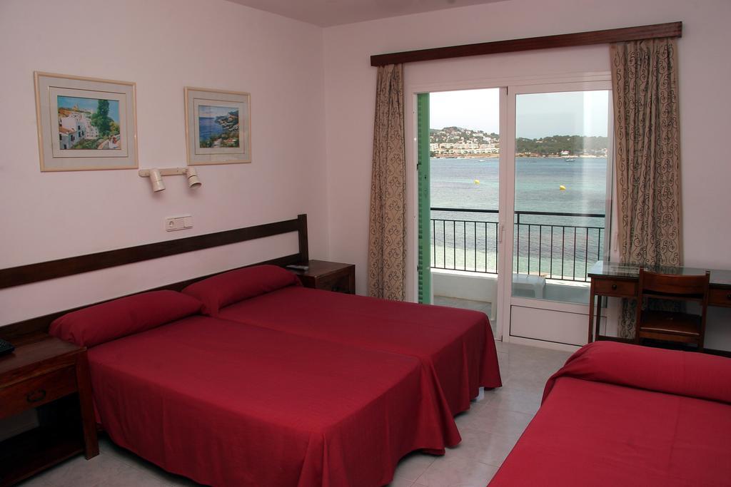 Hostal Talamanca Номер фото