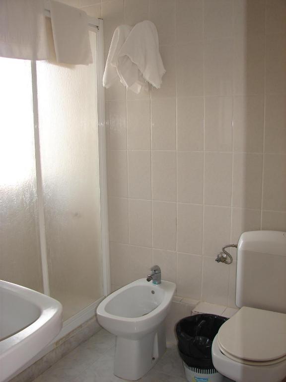 Hostal Talamanca Номер фото